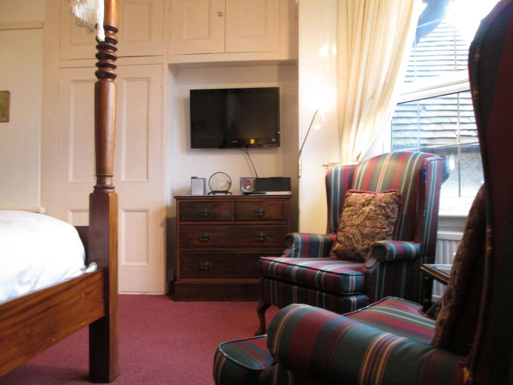Crossways House Bed And Breakfast Източен Каус Стая снимка